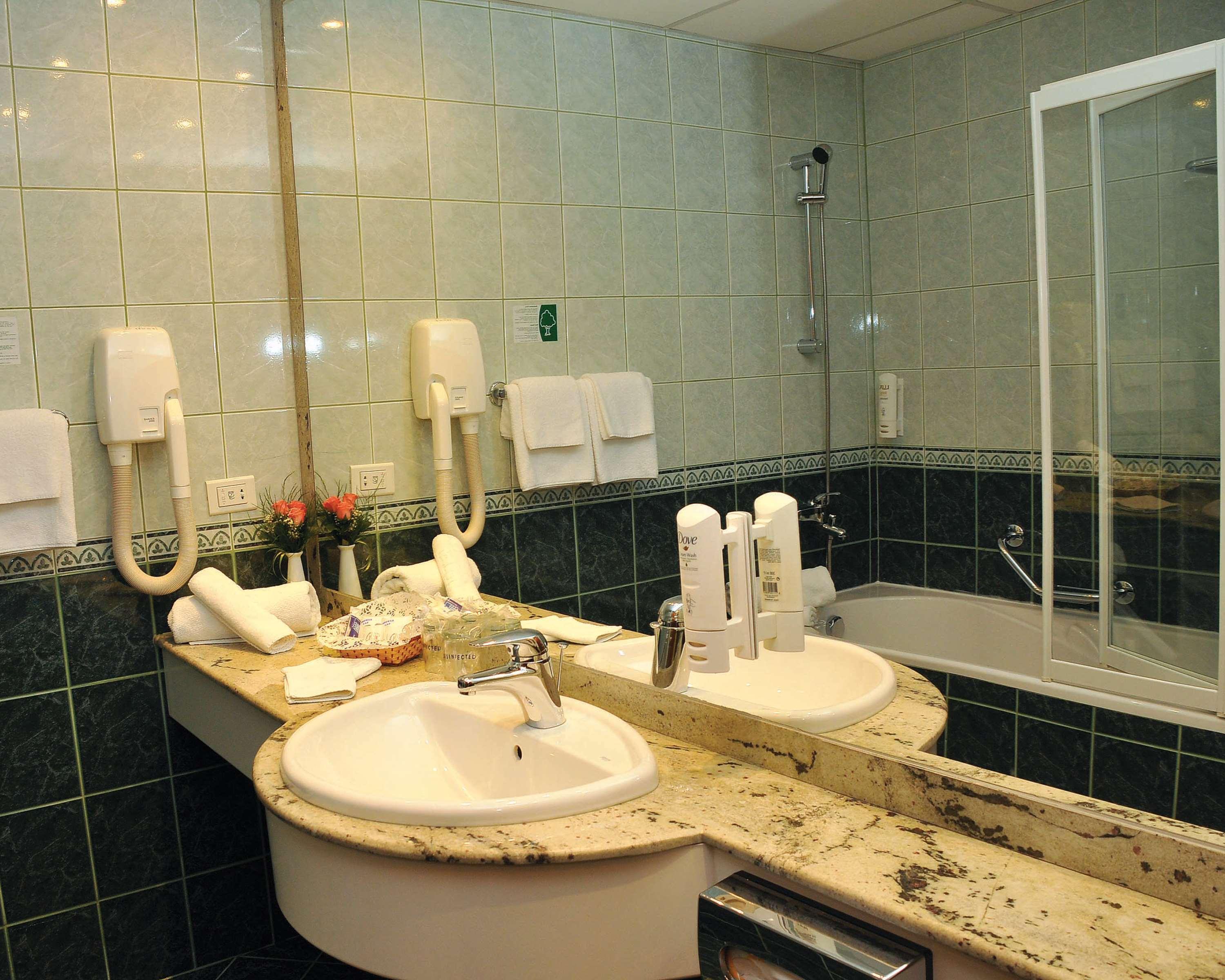 Best Western Hotel Turist Skopje Værelse billede