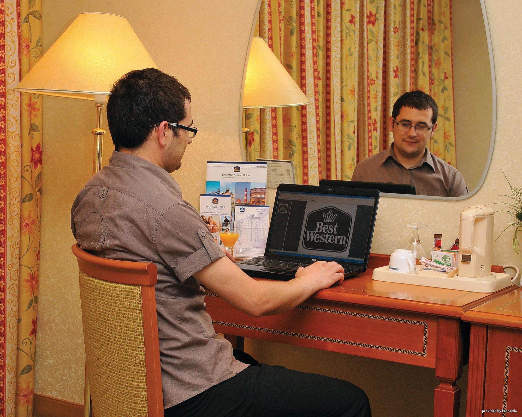 Best Western Hotel Turist Skopje Værelse billede